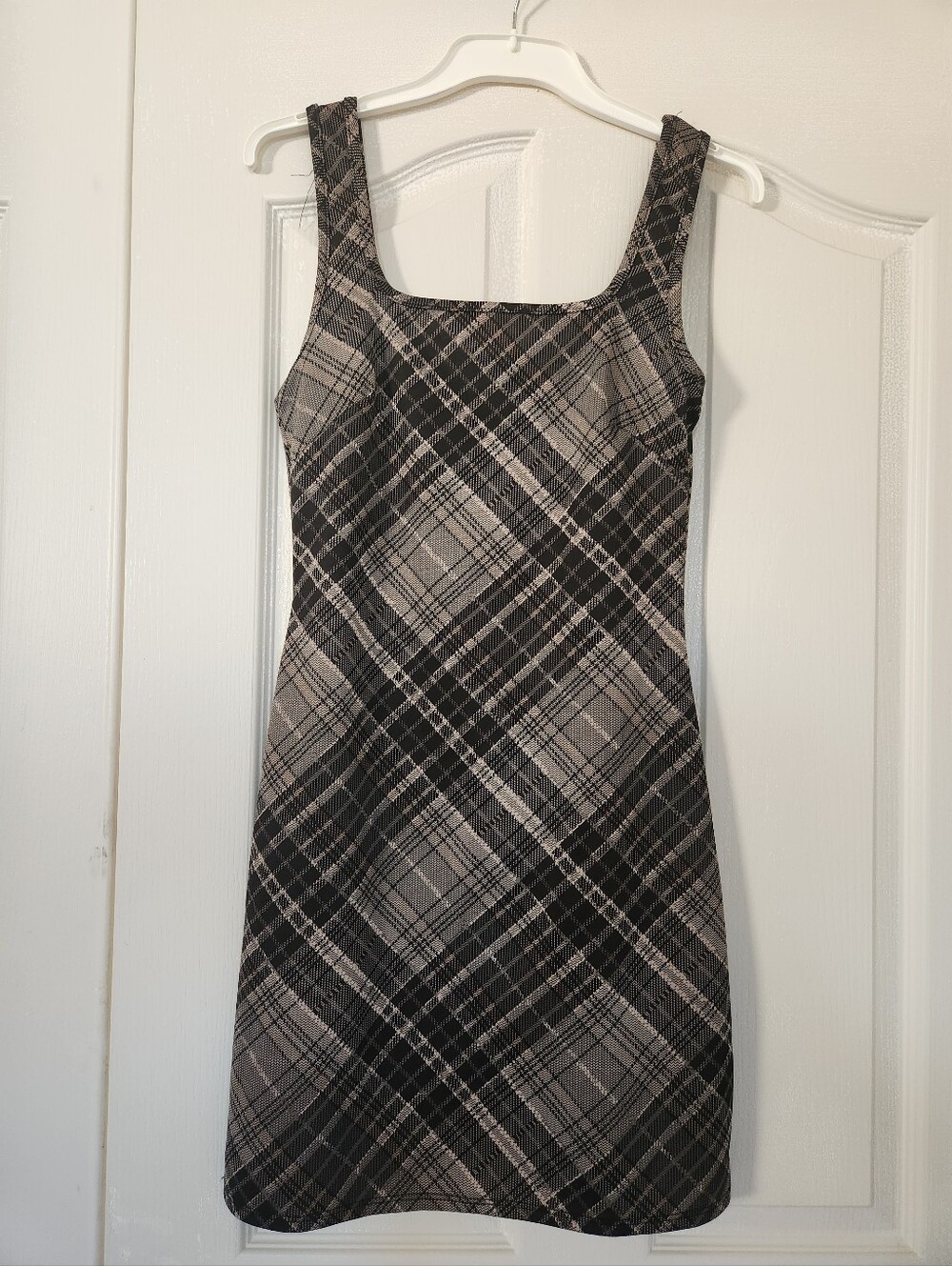 7Day WKND Plaid Dress Size M, NWT